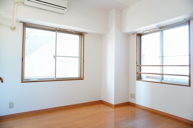 アルトジャルダン ベッドルーム