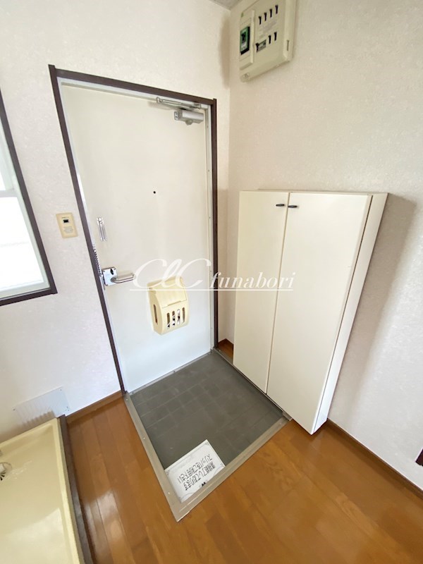 クレセントリヴェール 玄関