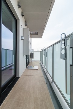 YUNO ART KAMEIDO  ベランダ