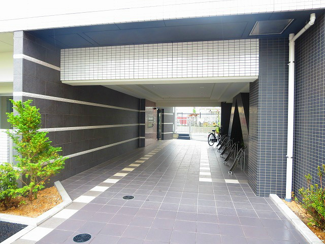 ミリアビタNO.31 玄関