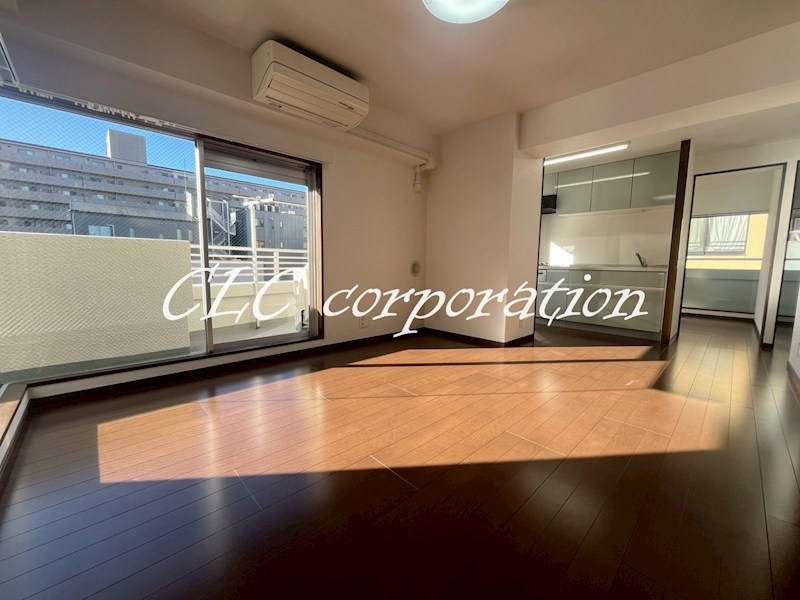 Bell Garden Heights リビング