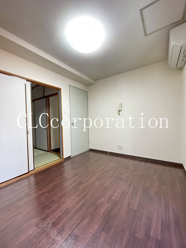 丸山ビル ベッドルーム