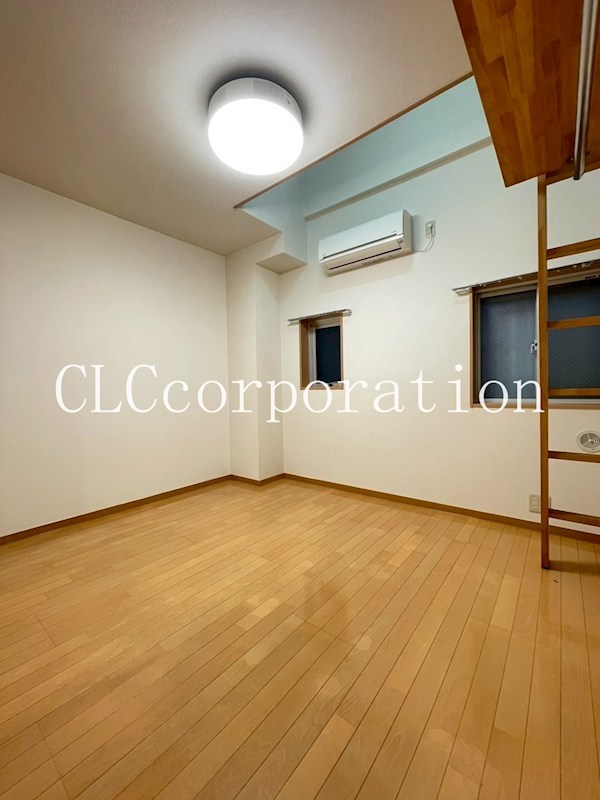 上野イースト リビング