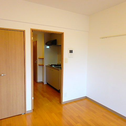 第１０シントウキョウビル リビング