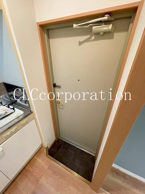 上野イースト 玄関