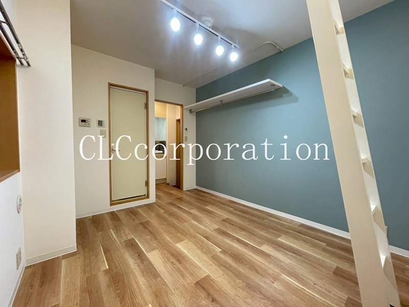 上野イースト リビング