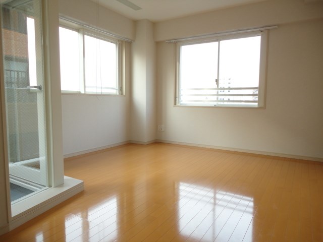 プルナス入谷 ベッドルーム