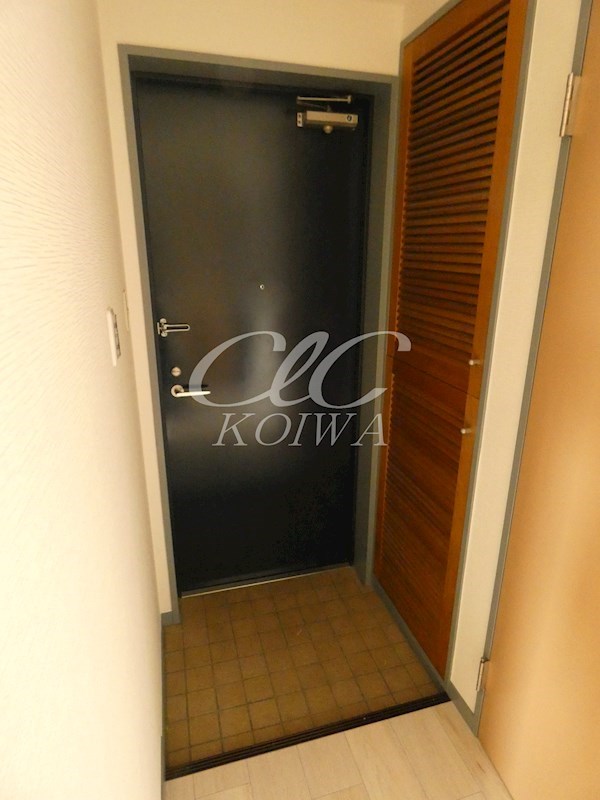 プラチナKODAヒルズ 玄関