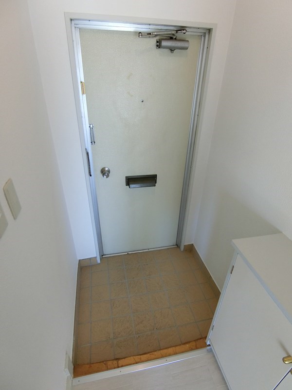 北小岩マンション 玄関