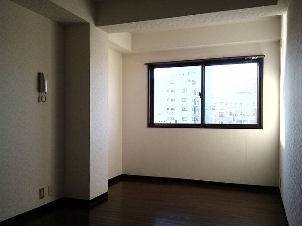 江上ビル ベッドルーム