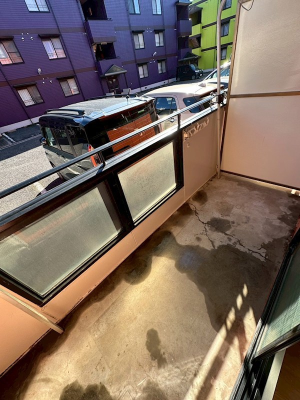 ファミール日之出A棟 ベランダ