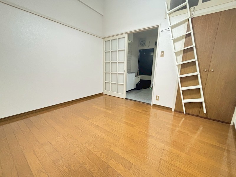 アライハイツ   ベッドルーム