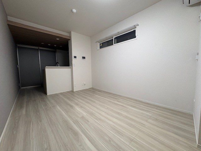 セレスティア大島 リビング