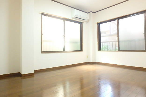 サンフィールズ   リビング