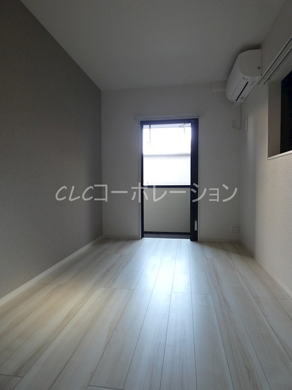 TIZ CARROT リビング