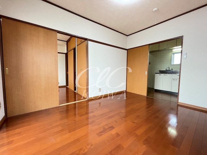 角栄マンション リビング