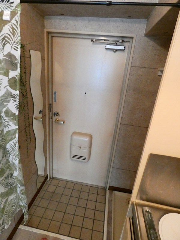 エステートタイム 玄関