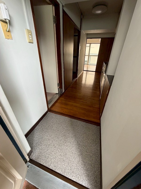 第一三京ビル 玄関