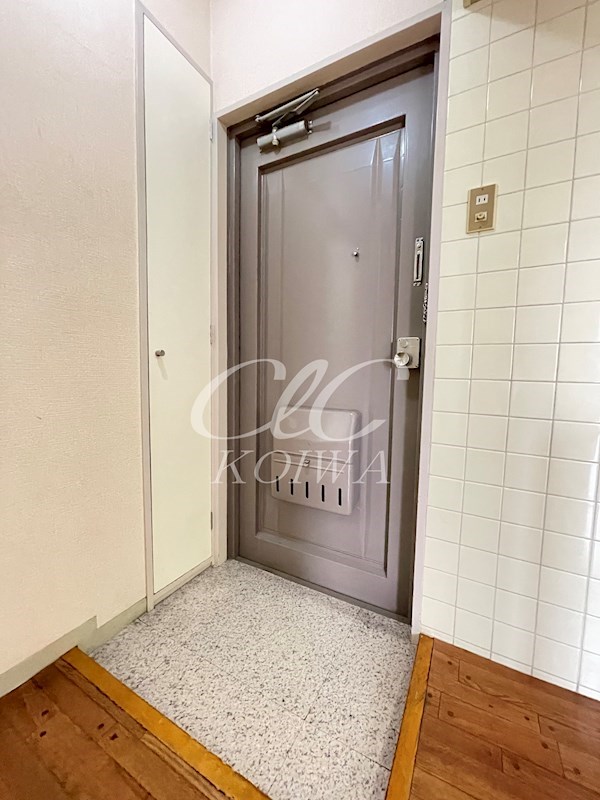 角栄マンション 玄関