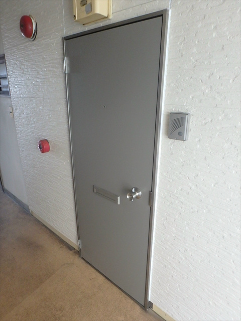 サーティワン松本 玄関