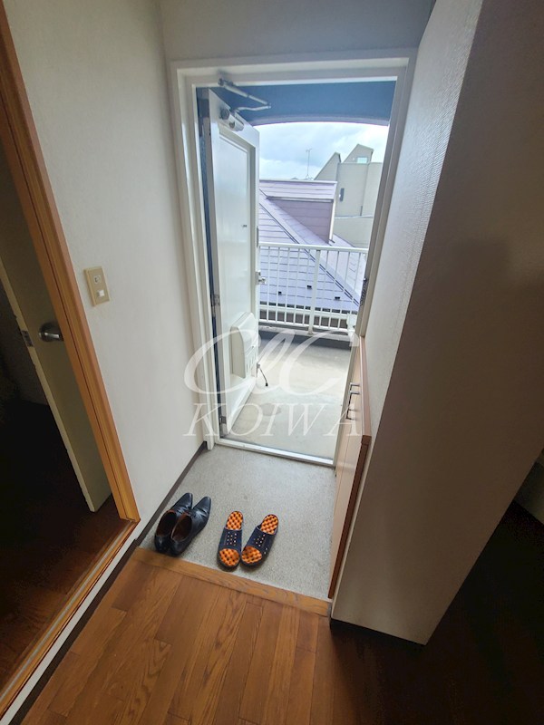 マンションK 玄関