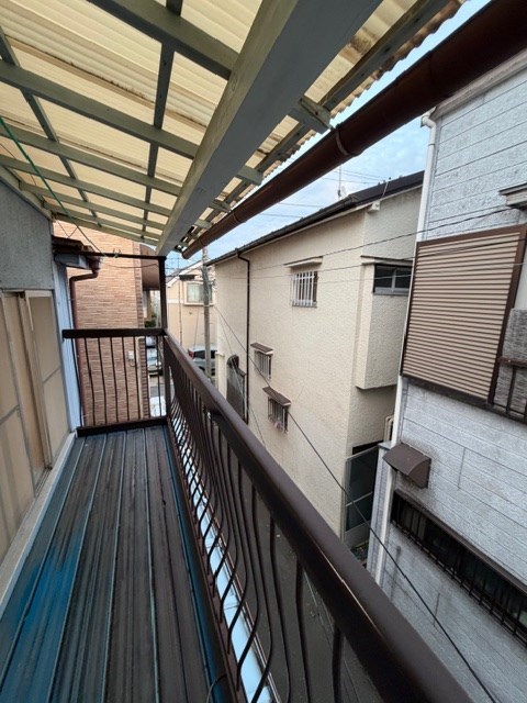 石塚貸家 ベランダ