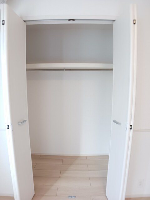 フローラ・ノヴァ その他3