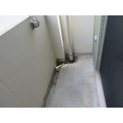 LOTUS　GARDEN　HOSAKA ベランダ