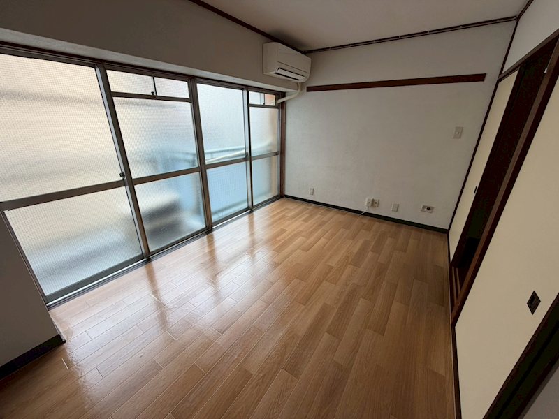 第一三京ビル リビング