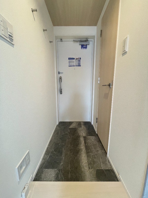 レジディア日本橋馬喰町 玄関