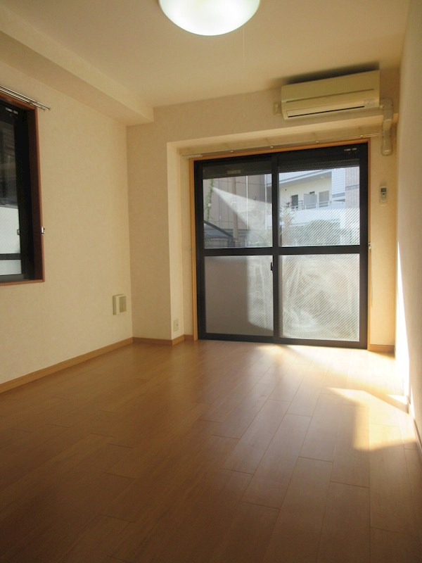 青木ビル リビング