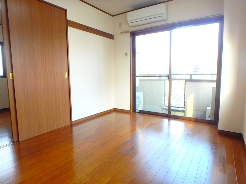 ハイツ松田 ベッドルーム