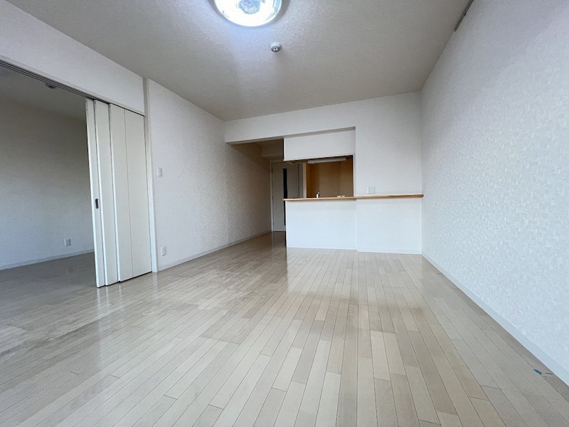 TRINITY リビング