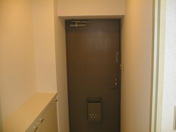 ヴィラ高橋   玄関