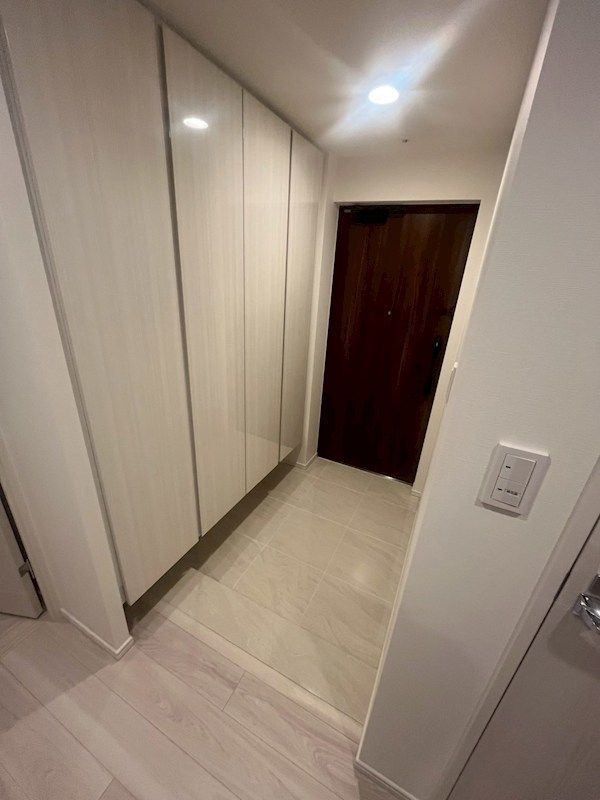 シティタワー綾瀬 玄関