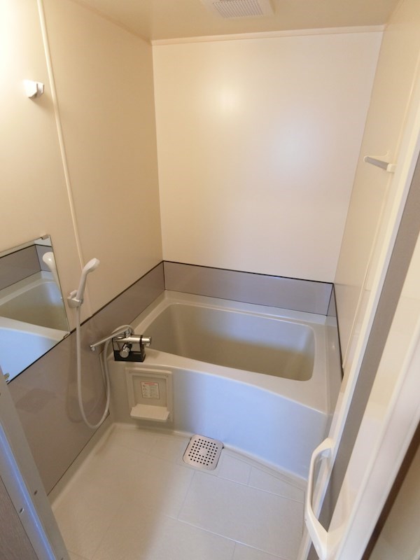 ゴールデンハニーハイツ  風呂画像