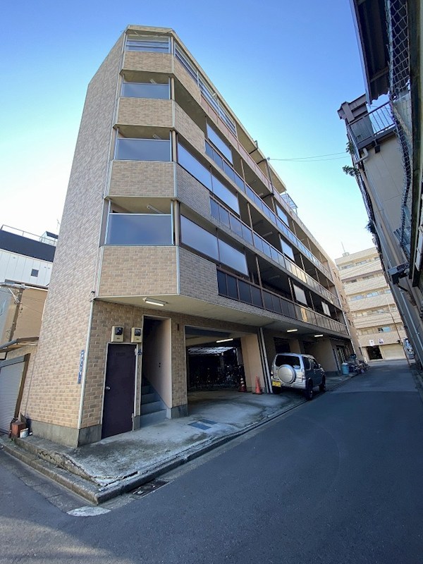 幸興業ビル 外観