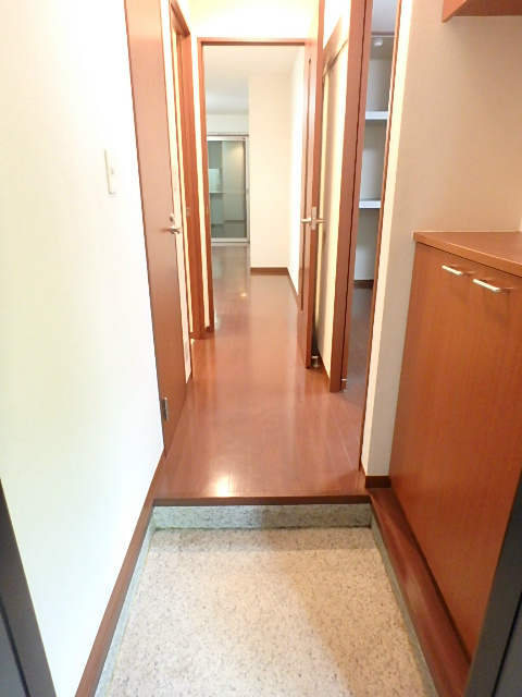 ソレア東小岩 玄関