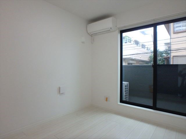 フラットウェルズ リビング