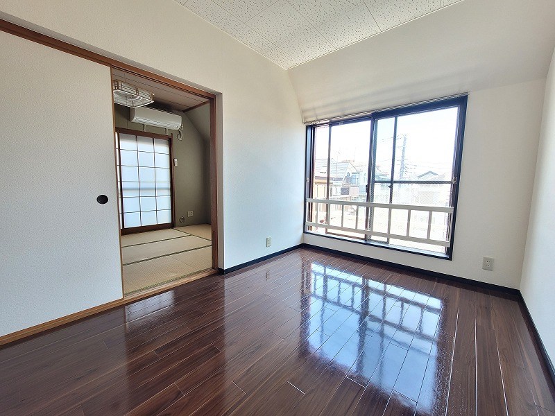 クレール五番館 リビング