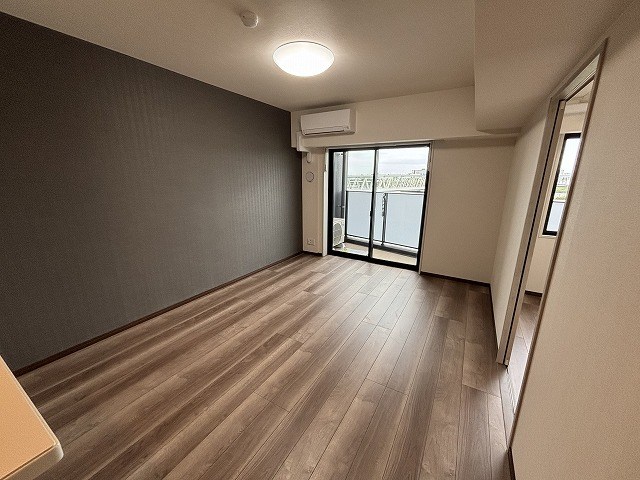 ラグゼナ平井サウス リビング