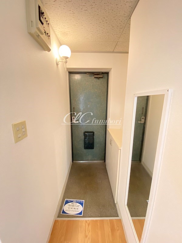 セントラルハイツいちのえ 玄関