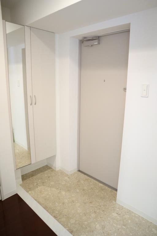 シュトランドコルブ 玄関