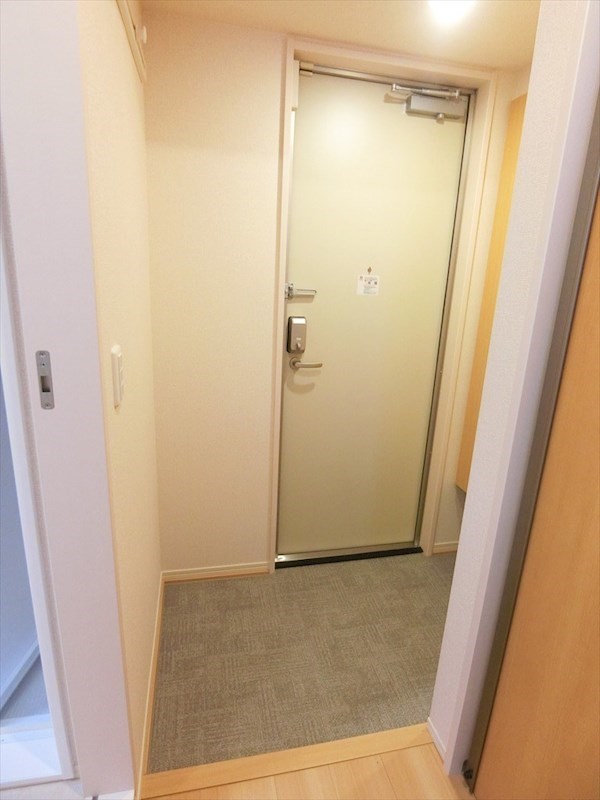 ソフィアハイツ  玄関