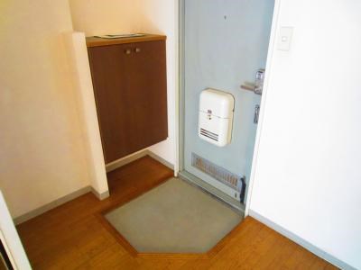 シャルム・ラフォーレ 玄関