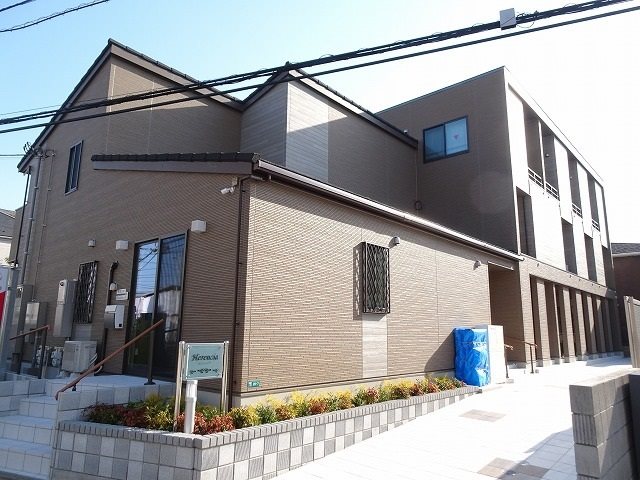 エレンシア 外観