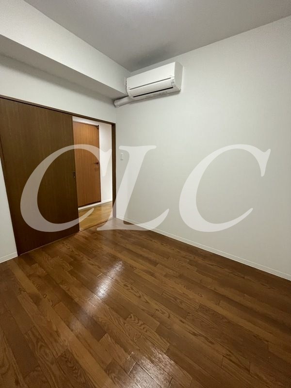 ロイヤルプラザ浅草 ベッドルーム