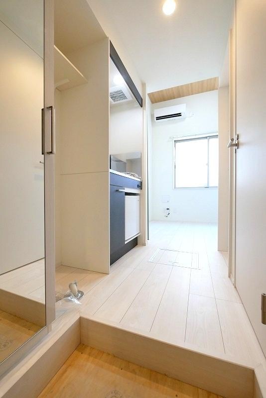 ハーモニーテラス西ヶ原Ⅲ 玄関