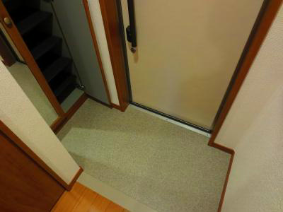 ウィステリア篠崎 玄関