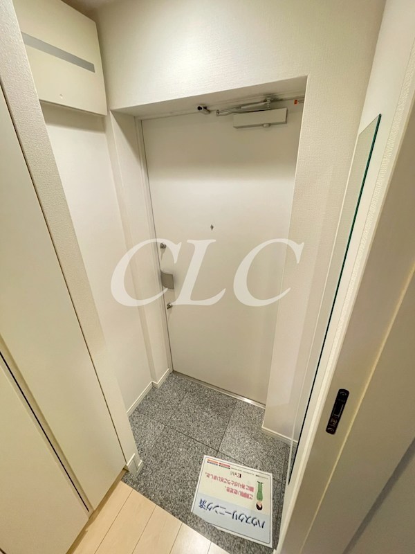 プライマル上野ＥＡＳＴ 玄関